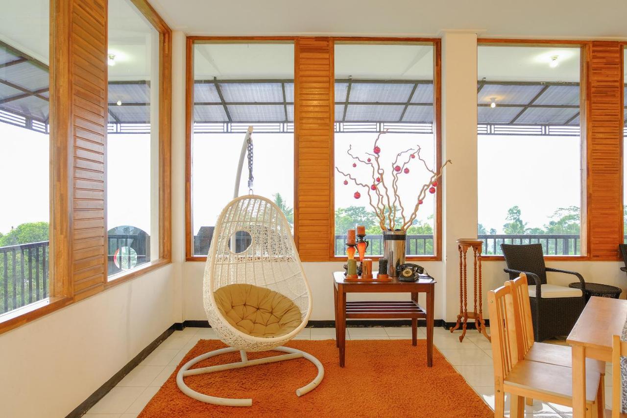 Oyo 446 Hotel Kawi Surapatha Malang Dış mekan fotoğraf