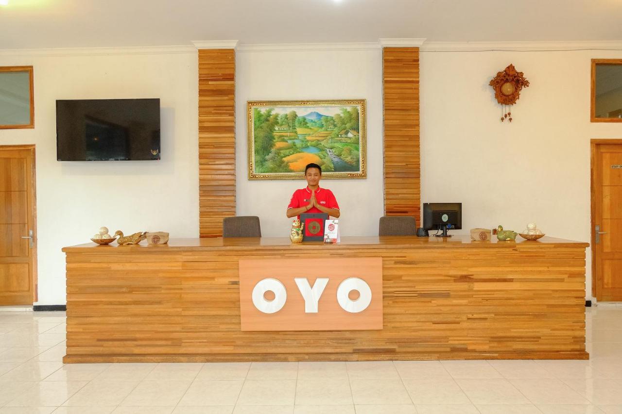 Oyo 446 Hotel Kawi Surapatha Malang Dış mekan fotoğraf
