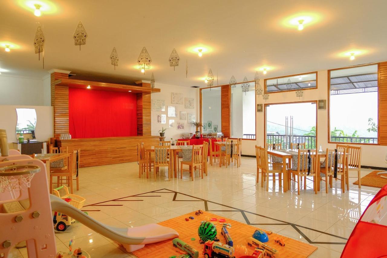 Oyo 446 Hotel Kawi Surapatha Malang Dış mekan fotoğraf